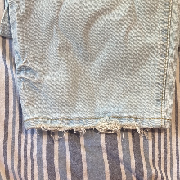 Universal Thread jeans - Picture 4 of 7